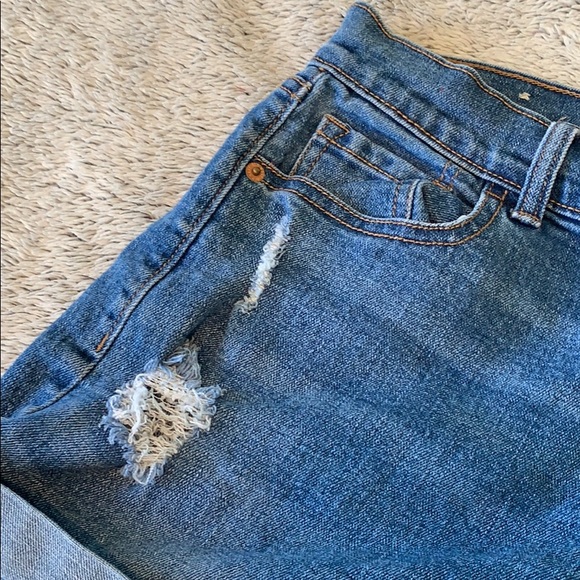 Old navy ripped boyfriend shorts - Picture 2 of 5